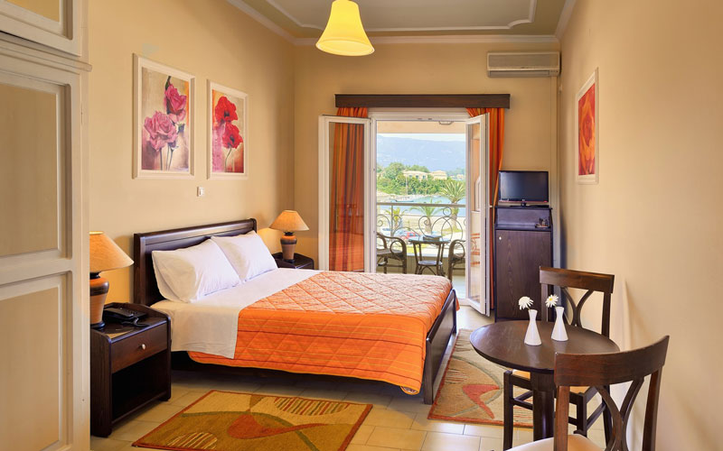 MOLFETTA BEACH HOTEL 3*